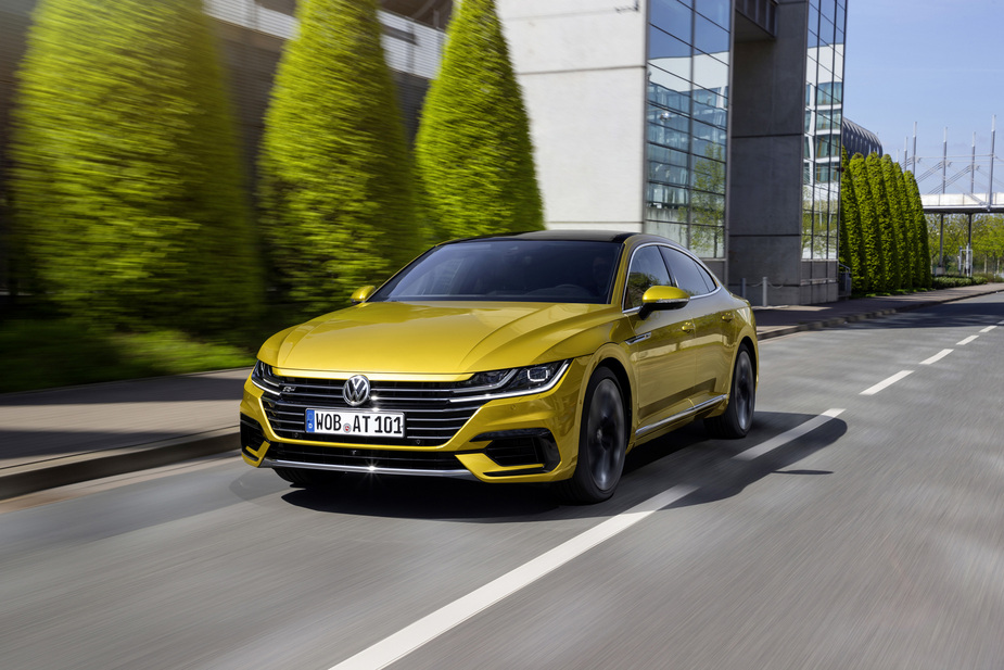 Volkswagen Arteon 2.0 TDI DSG R-Line