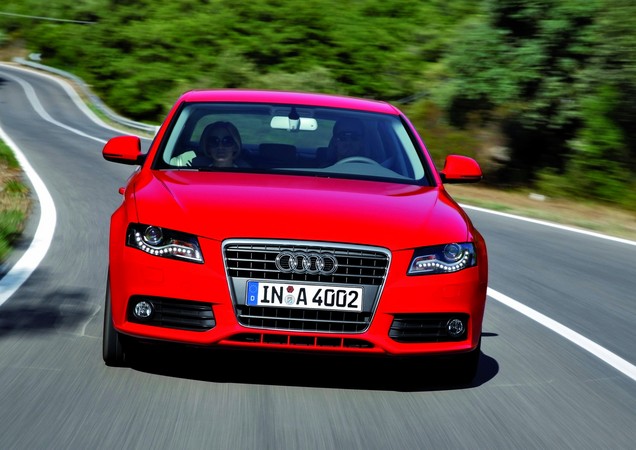 Audi A4 2.0 TDI Attraction multitronic