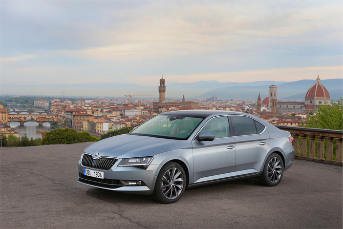 Skoda Superb 2.0 TSI 4x4 DSG