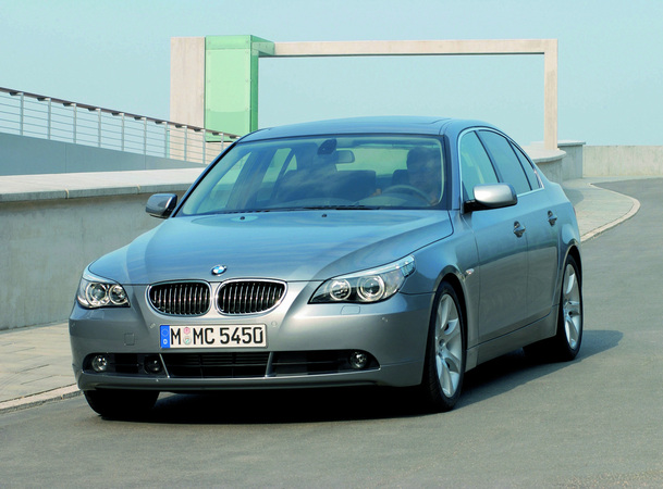 BMW 550i Auto (E60)