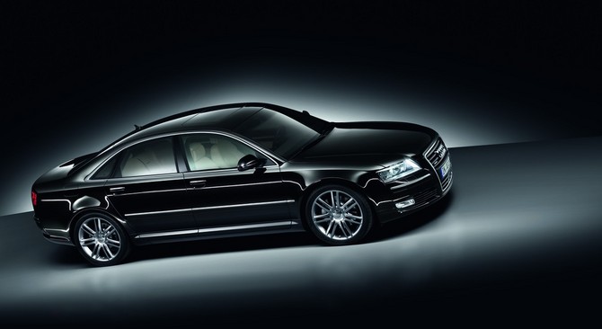 Audi A8 4.2 V8 350cv quattro