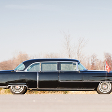 Cadillac Series 75 Presidential Parade Limousine by Hess & Eisenhardt