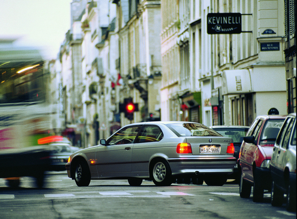 BMW 318i