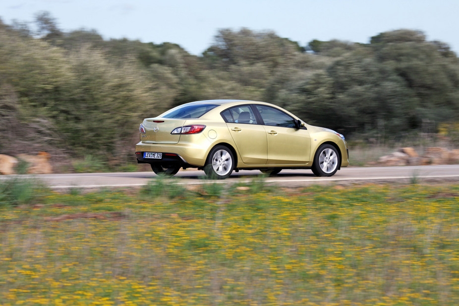 Mazda 3 i SV 4-Door