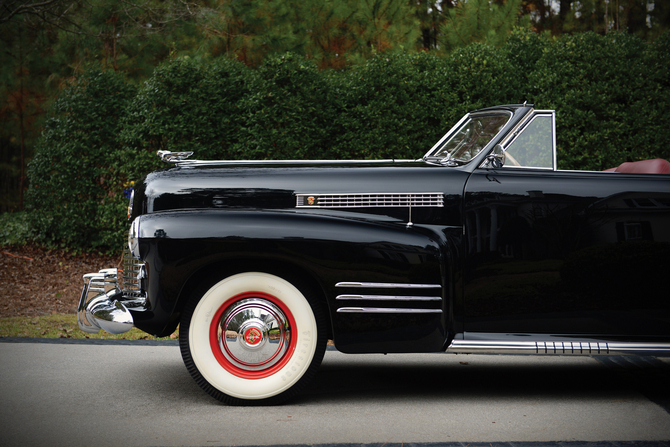 Cadillac Series 62 Convertible Coupe