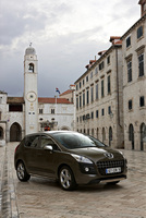 Peugeot 3008 1.6 THP Exclusive