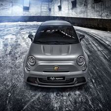 Weltpremiere des Abarth 695 biposto in Genf