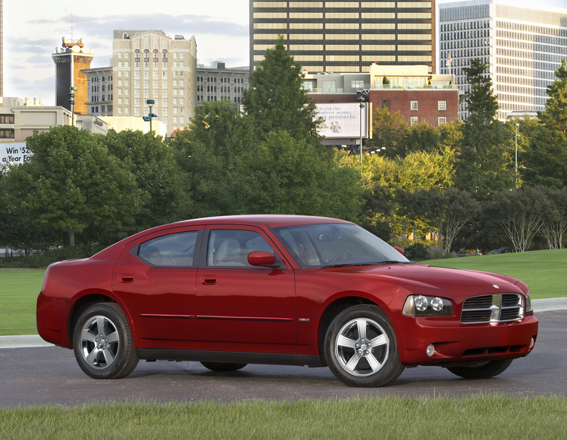 Dodge Charger SE