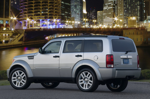 Dodge Nitro SLT 4X2