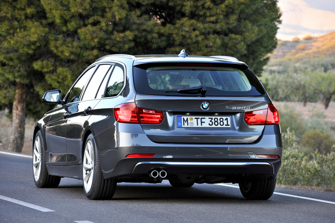 BMW 320d EfficientDynamics Touring