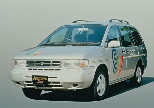 Nissan Prairie Joy EV