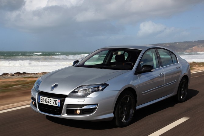 Renault Laguna III ECO2 FAP Automatic EDC Black Line