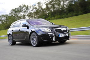 Vauxhall Insignia Sports Tourer 2.8T V6 4x4 VXR (Auto)