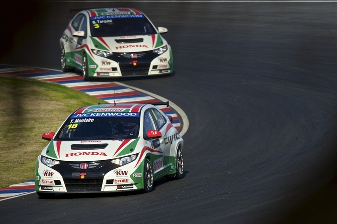 A Honda também vai ter em exposição o Civic WTCC