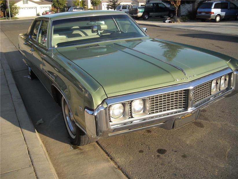 Buick Electra 225