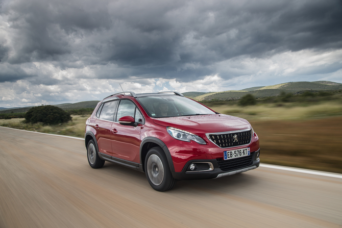 Peugeot 2008 Allure 1.6 BlueHDi