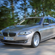 BMW 520i Touring Auto Sport (E61)