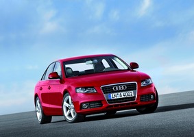 Audi A4 3.2 FSI S line