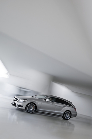 Mercedes-Benz CLS Shooting Brake 63 AMG Edition 1