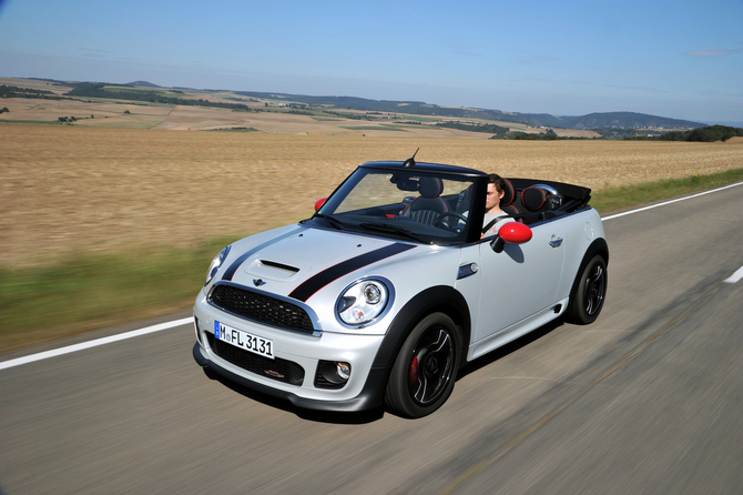 MINI (BMW) John Cooper Works Convertible