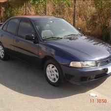 Mitsubishi Lancer 1.3 GLX Automatic