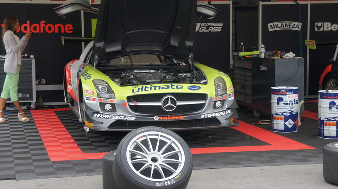 Mercedes-Benz SLS AMG GT3