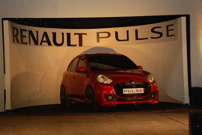 Renault Reveals Third Model Bound for India - the Pulse