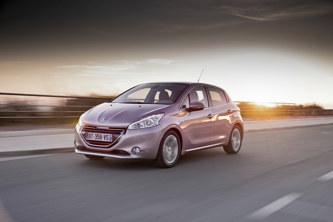 Peugeot 208 Gen.1