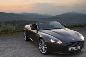 Aston Martin DB9 Volante