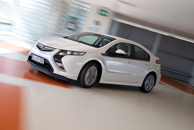 Opel Ampera Executive