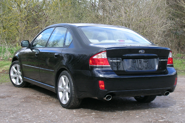 Subaru Legacy 2.5i