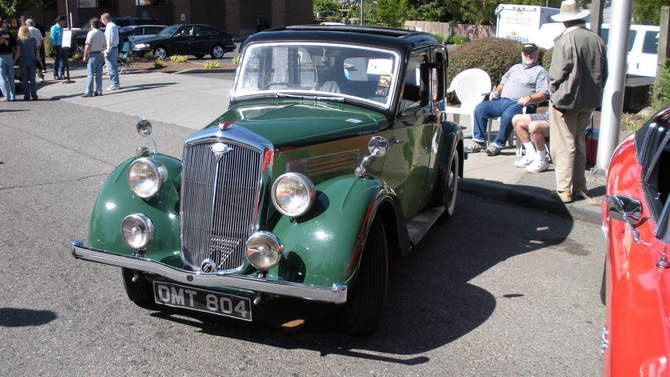 Wolseley 12/48 Saloon