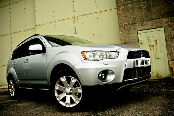 Mitsubishi Outlander Gen.2