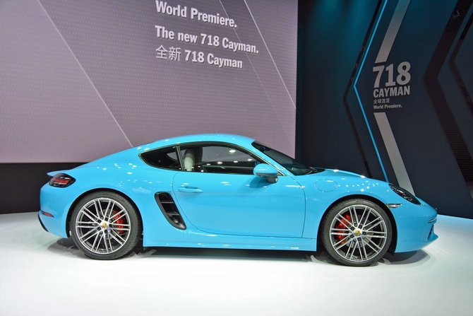 Porsche 718 Cayman S PDK