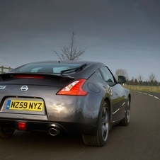 Nissan 370Z 3.7 328 Black Edition