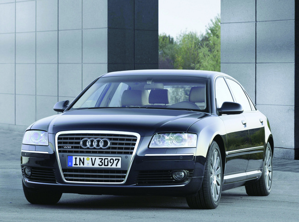 Audi A8 3.0 TDI V6 quattro Longo FPD