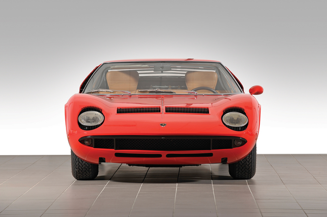 Lamborghini Miura P400