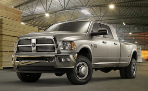 Dodge Ram 3500 Regular Cab 4X2 ST LWB