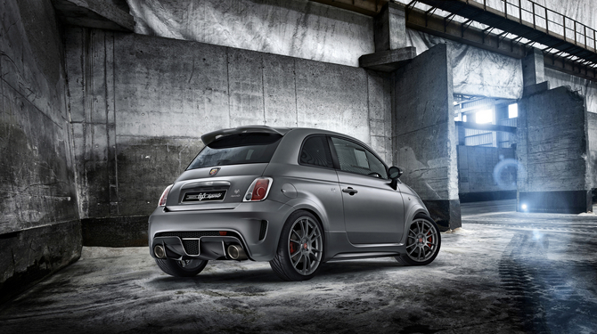 Abarth 695 Biposto