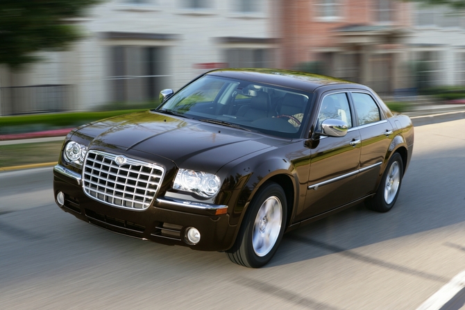 Chrysler 300 (modern) Touring Plus