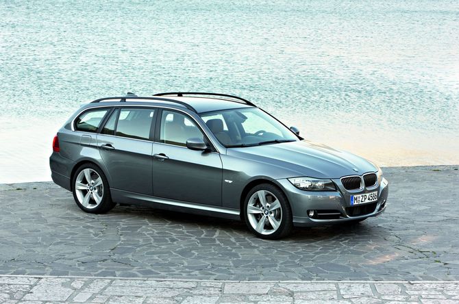 BMW 318d Touring Edition Exclusive Automatic