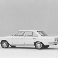 Nissan Cedric Standard