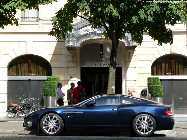 Aston Martin Vanquish