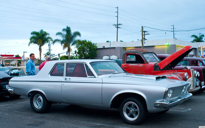 Plymouth Savoy