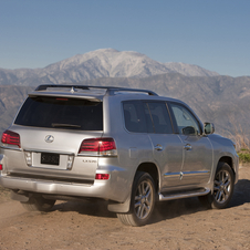 Lexus LX570 Gets New Lexus Nose and Extra Tech