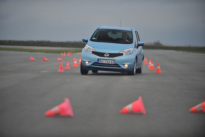 Nissan Note gewinnt Safetybest 2013-Award