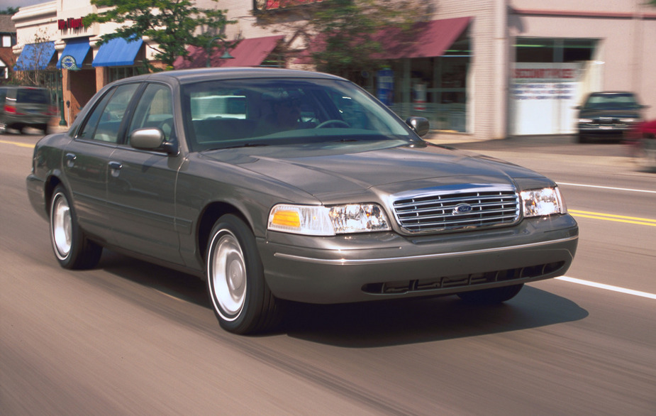 Ford Crown Victoria LX