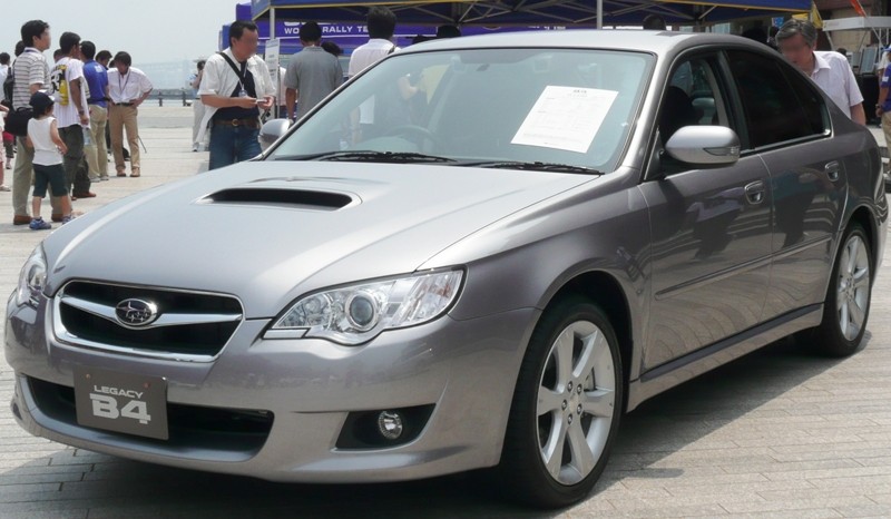 Subaru Legacy B4 2.0R