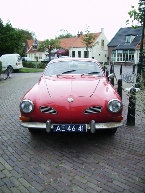 Volkswagen Karmann-Ghia