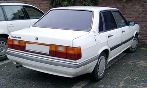 Audi 90